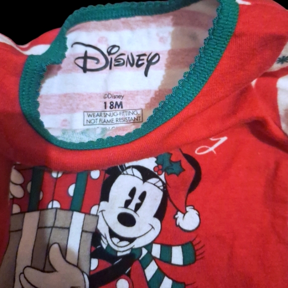 Minnie Mouse Xmas pj's - Picture 3 of 4